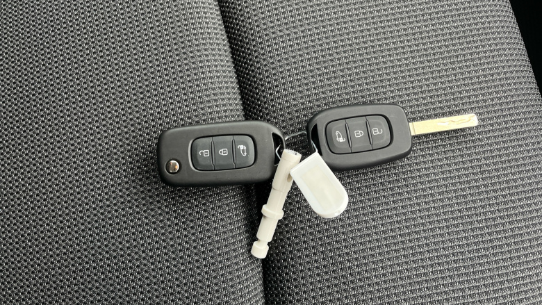 Renault Trafic Swb Diesel SL30 Blue dCi 150 Advance [Safety] Van EAG9